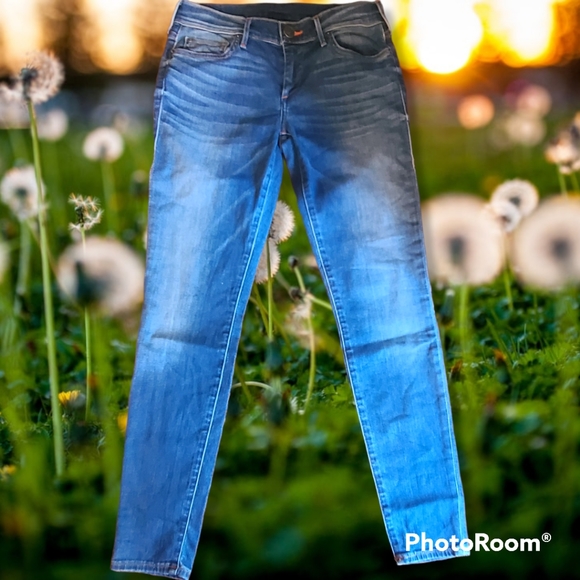 "Casey" True Religion Jeans - Picture 3 of 13